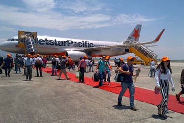 Máy bay không thể hạ cánh xuống sân bay Cát Bi do thời tiết xấu