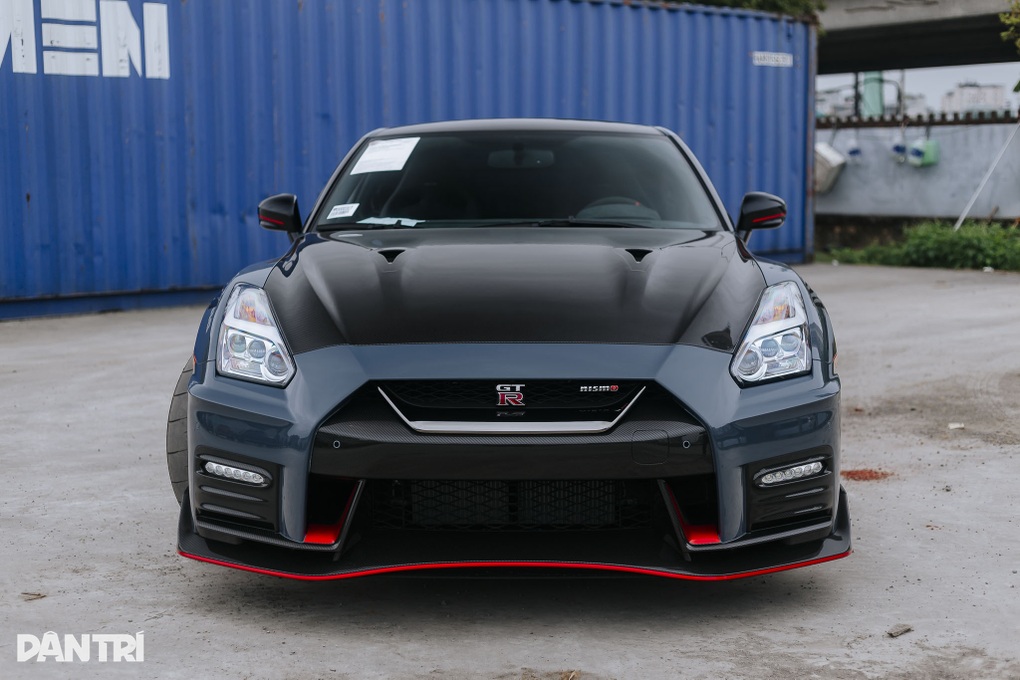 Mẫu xe Nissan này có giá lên đến 15 tỷ đồng, cả Việt Nam chỉ có 1 chiếc - 3