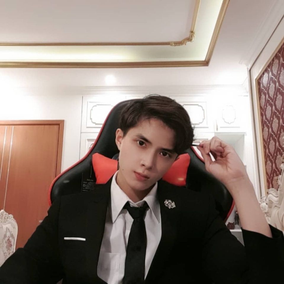 Nam sinh trường Luật vừa học giỏi vừa điển trai đúng chuẩn soái ca - 5 Nam sinh trường Luật vừa học giỏi vừa điển trai đúng chuẩn soái ca - 5