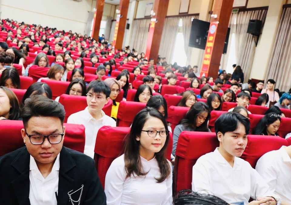 Học viện Báo chí và Tuyên truyền khai giảng: Hướng tới 60 năm thành lập - 3 Học viện Báo chí và Tuyên truyền khai giảng: Hướng tới 60 năm thành lập - 3