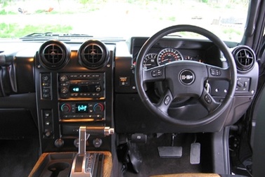 Xe tay lái nghịch được lưu hành tại Việt Nam 