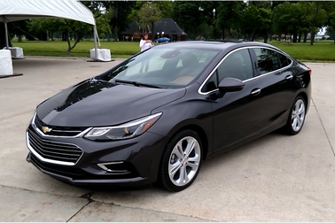 Cận cảnh Chevrolet Cruze 2016 ngoài đời thực