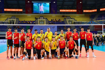 Đội hình bị ngộ độc thực phẩm, bóng chuyền nam gục ngã trước Indonesia