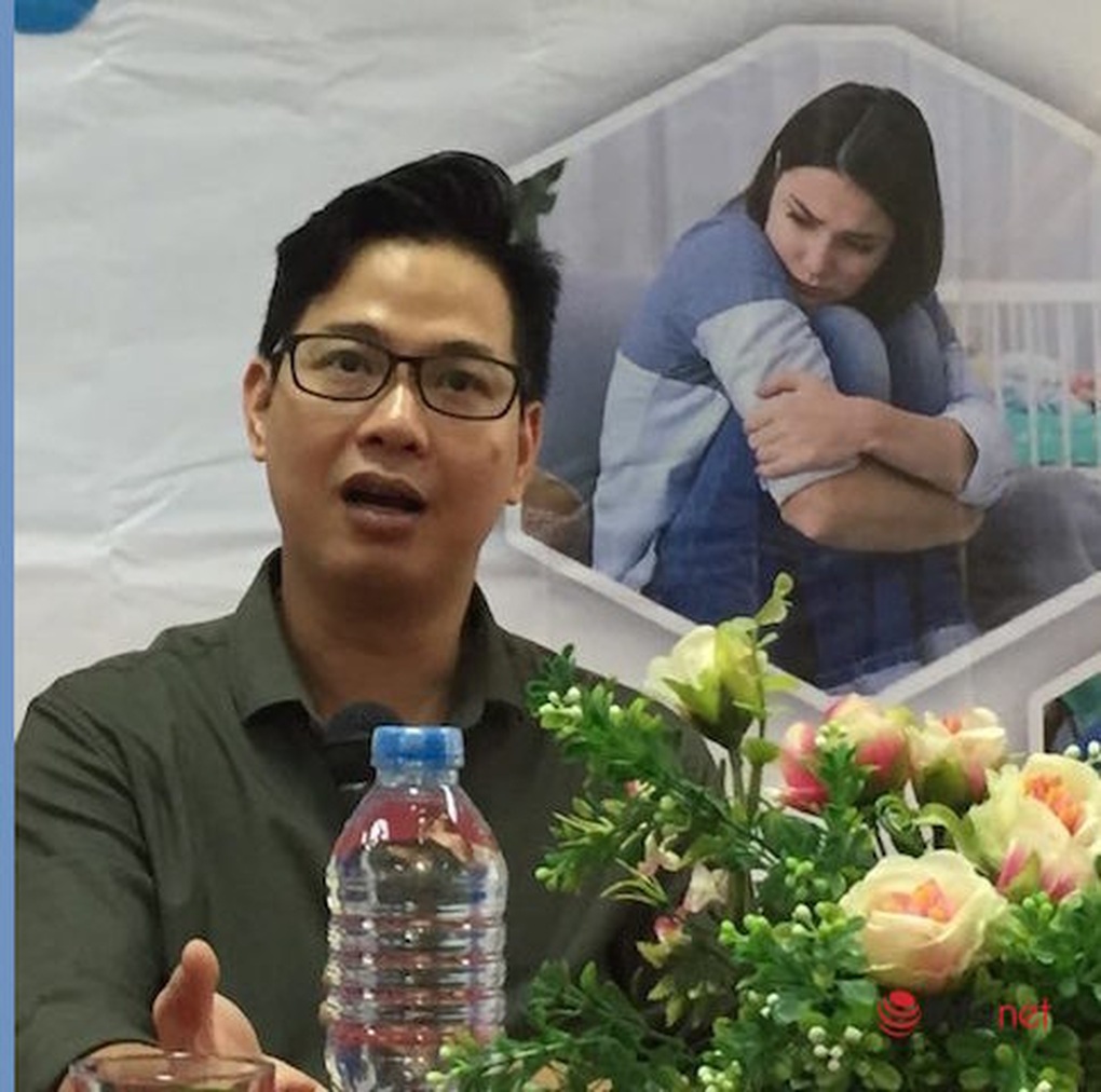 Người trẻ bị dụ dỗ việc nhẹ lương cao, ẩn họa từ mạng xã hội - 1 Người trẻ bị dụ dỗ việc nhẹ lương cao, ẩn họa từ mạng xã hội - 1