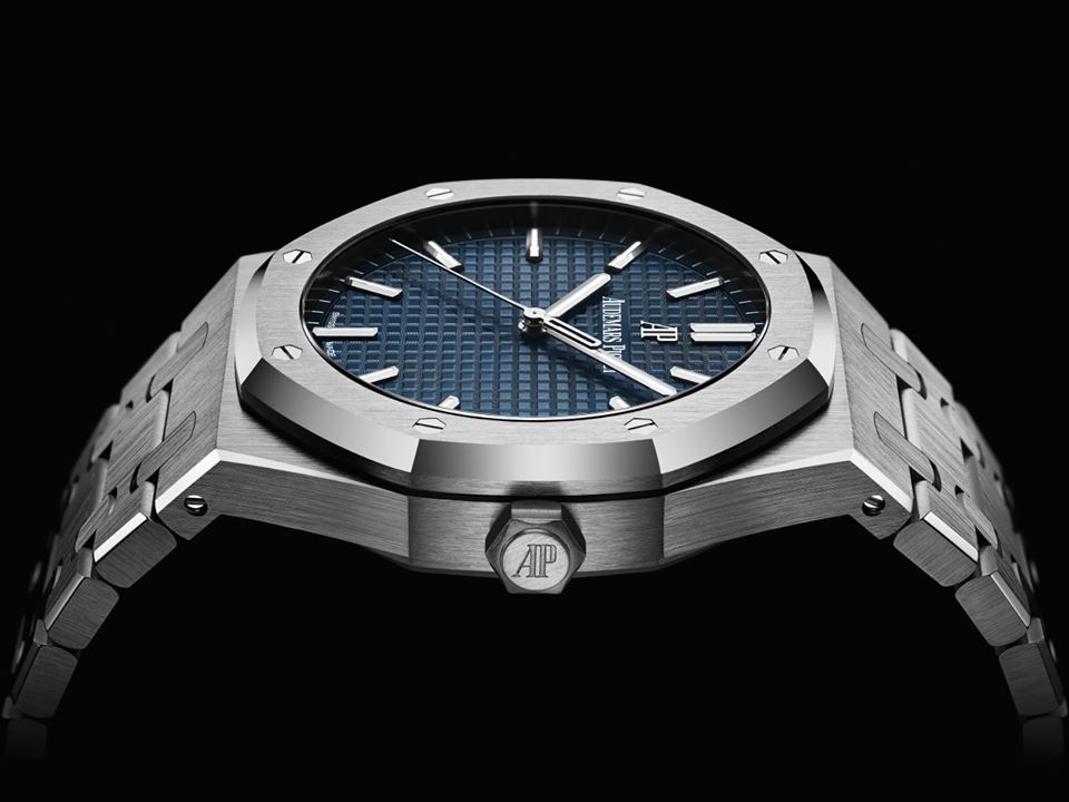 Royal Oak - thiết kế thay đổi ngành đồng hồ đương đại thế giới - 2 Royal Oak - thiết kế thay đổi ngành đồng hồ đương đại thế giới - 2