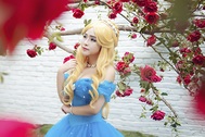 "Công chúa" cosplay Việt đẹp lộng lẫy với hình ảnh nàng Lọ Lem