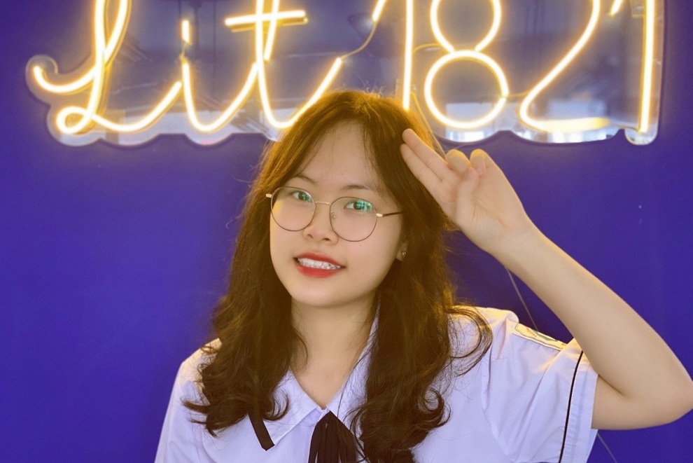 Nữ sinh giỏi Văn đỗ 7 trường ĐH top đầu, giành học bổng của 3 trường đắt đỏ - 3 Nữ sinh giỏi Văn đỗ 7 trường ĐH top đầu, giành học bổng của 3 trường đắt đỏ - 3