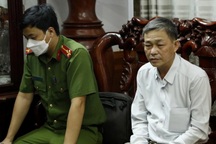 Bắt Phó Giám đốc Trung tâm y tế TP Dĩ An liên quan Việt Á