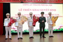 Hà Nội thành lập Đội Sát hạch, cấp giấy phép lái xe cơ giới đường bộ