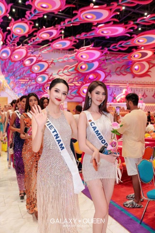 Truyền thông quốc tế đánh giá gì về Hương Giang tại Hoa hậu Hoàn vũ 2025? - 11