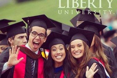 Phỏng vấn học bổng 100% học phí của Liberty University – Đại học lớn thứ 7 của Hoa Kì