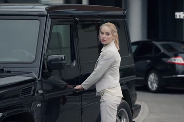 Đừng đánh giá thấp phụ nữ lái xe!