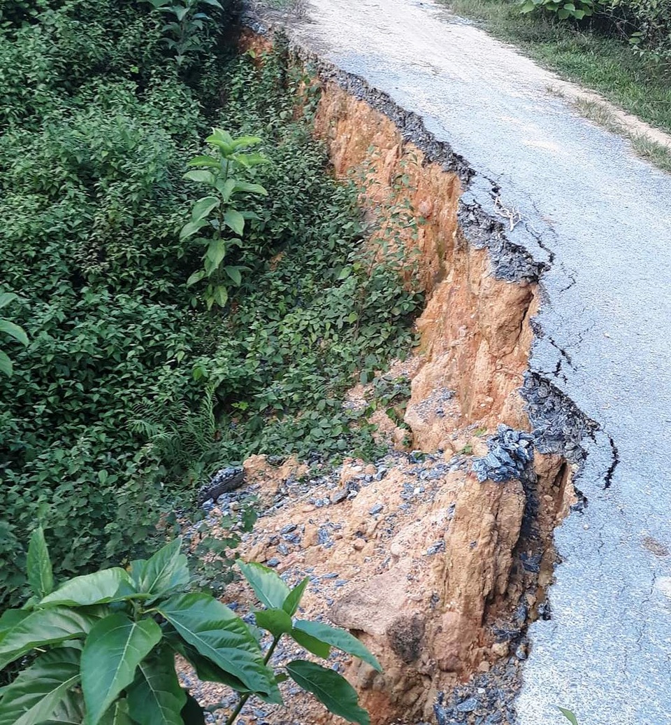 3 đại dự án bỏ hoang trong nỗi ám ảnh của người dân xã biên giới xứ Nghệ - 3 3 đại dự án bỏ hoang trong nỗi ám ảnh của người dân xã biên giới xứ Nghệ - 3