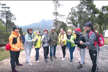 HBR Holdings - Chinh phục đỉnh cao, tự hào vượt ngưỡng