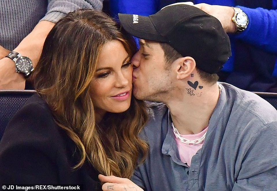 Kate Beckinsale chia tay phi công trẻ kém 24 tuổi - 8 Kate Beckinsale chia tay phi công trẻ kém 24 tuổi - 8