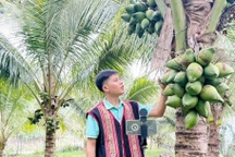 Quảng Ngãi: Mô hình “cầm tay, chỉ việc” giúp người dân thoát nghèo