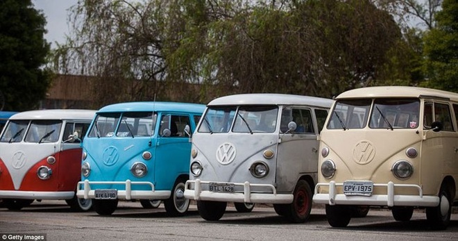 Vì sao xe Volkswagen T2 lại được dân chơi săn lùng với giá cao đến vô lý - 13 Vì sao xe Volkswagen T2 lại được dân chơi săn lùng với giá cao đến vô lý - 13