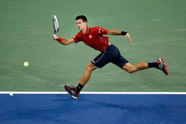 Djokovic, Sharapova tăng tốc ngay trận ra quân