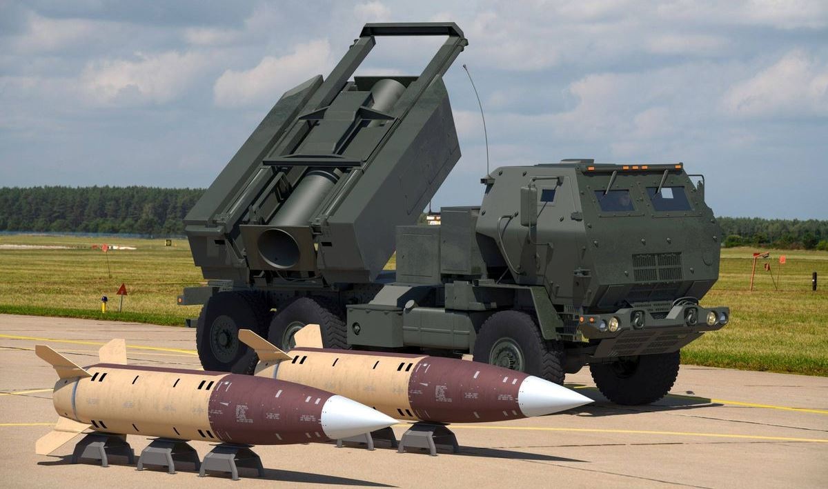 Tên lửa đạn đạo chiến thuật ATACMS do Mỹ chế tạo đã được cung cấp cho Ukraine (Ảnh: Mil.in.ua).