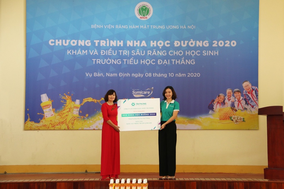 Nước súc miệng Sumicare đồng hành cùng Chương trình Nha học đường 2020 tại Nam Định - 2 Nước súc miệng Sumicare đồng hành cùng Chương trình Nha học đường 2020 tại Nam Định - 2