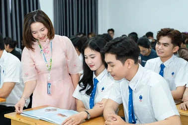 Bộ Giáo dục yêu cầu giảng viên phải trung thực, minh bạch trong giảng dạy