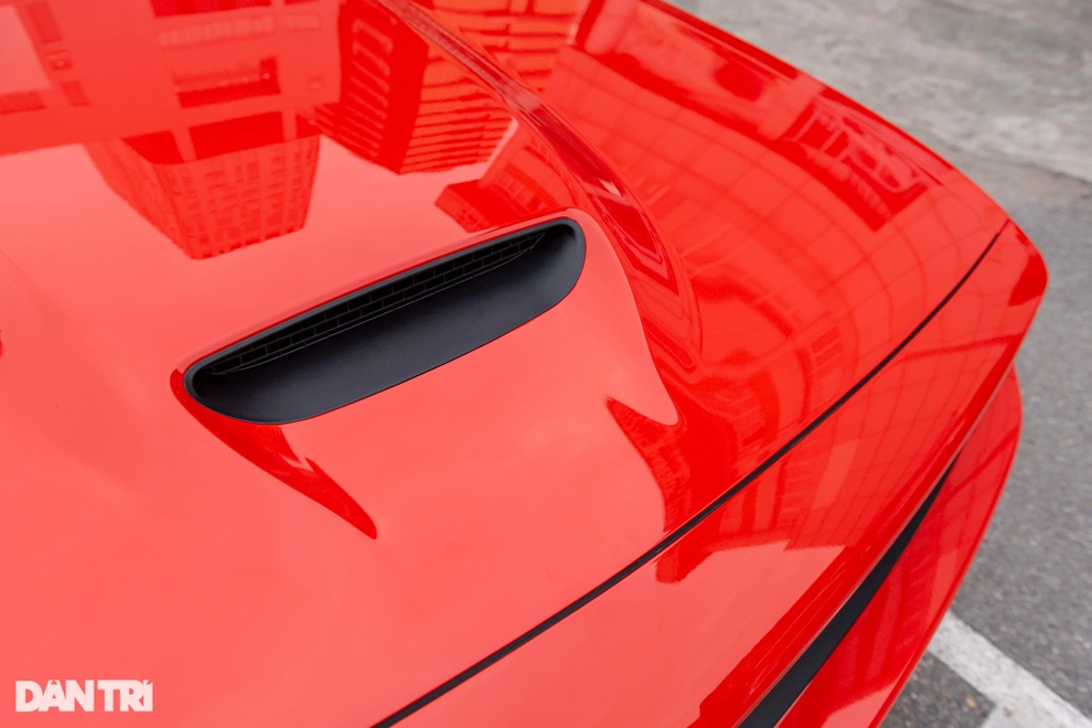 Dodge Challenger GT 2021 màu độc về Việt Nam, giá khoảng 3,8 tỷ đồng - 5 Dodge Challenger GT 2021 màu độc về Việt Nam, giá khoảng 3,8 tỷ đồng - 5