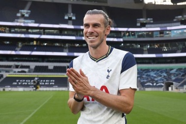 Gareth Bale tuyên bố “cạn tình” với Real Madrid