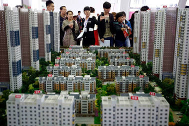 Trung Quốc âm thầm gỡ bỏ giới hạn về đấu thầu đất, vực dậy thị trường nhà ở