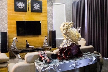 Khám phá biệt thự 300m2, giá triệu đô của NSƯT Kim Tử Long