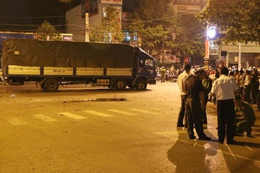 Ôm mìn ra giữa phố kích nổ sau khi cãi nhau với vợ