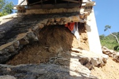 Khẩn trương khắc phục sự cố sạt lở tại cầu “Khuyến học & Dân trí”