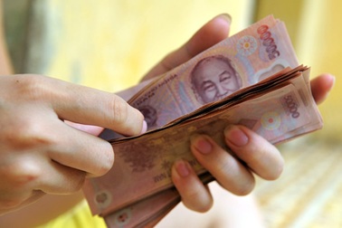 Lương Bộ trưởng cũng… khó sống