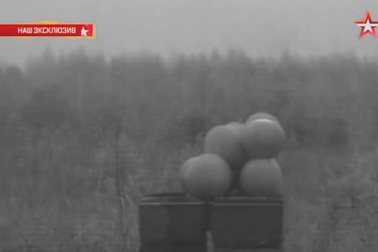 Pháo tự hành uy lực nhất thế giới của quân đội Nga