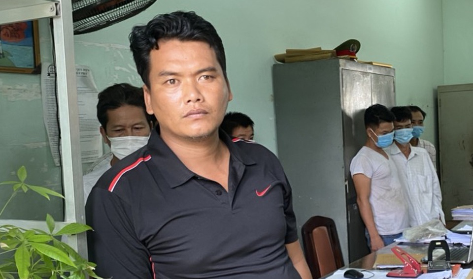 Triệt phá tụ điểm đá gà trong mùa dịch Covid-19 - 2 Triệt phá tụ điểm đá gà trong mùa dịch Covid-19 - 2