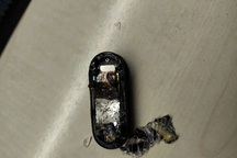 Smartband phát nổ khi đang sạc khiến người dùng hú vía