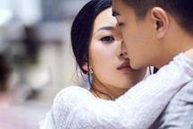 Nghèo khó yêu nhau chia nửa chiếc bánh mì, khi giàu anh lại chọn gái trẻ