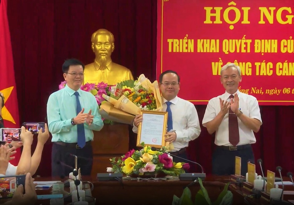 Phó Trưởng ban Tổ chức Trung ương giữ chức Phó Bí thư Tỉnh ủy Đồng Nai - 1 Phó Trưởng ban Tổ chức Trung ương giữ chức Phó Bí thư Tỉnh ủy Đồng Nai - 1