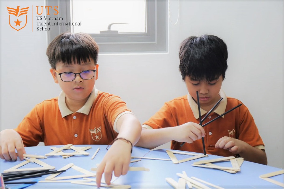 Common Core Standards: Học sinh Việt Nam được học từ “cốt lõi” để phát triển toàn diện - 5 Common Core Standards: Học sinh Việt Nam được học từ “cốt lõi” để phát triển toàn diện - 5