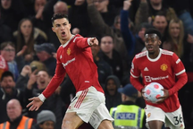 C.Ronaldo khủng khiếp trước đối thủ mạnh như thế nào?