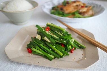 Loại lá là "thuốc bổ" cho gan và thận, chợ Việt rẻ bèo