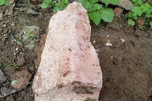 Cỗ quan tài cổ nặng nửa tấn: Đáng tiếc khi phần quách bị phá vỡ