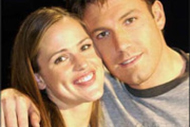 Phim giả tình thật: Trào lưu “nóng” của Hollywood