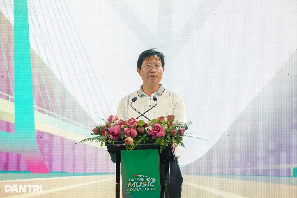 Đất sen hồng khai mạc giải chạy quy tụ hơn 12.000 vận động viên - 1