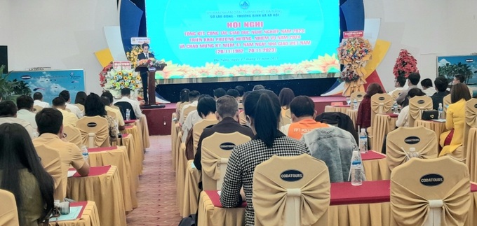 Dịp này, Sở Lao động - Thương binh và Xã hội TP Đà Nẵng khen thưởng 16 tập thể, 35 cá nhân có thành tích xuất sắc trong thực hiện công tác giáo dục nghề nghiệp năm 2023.