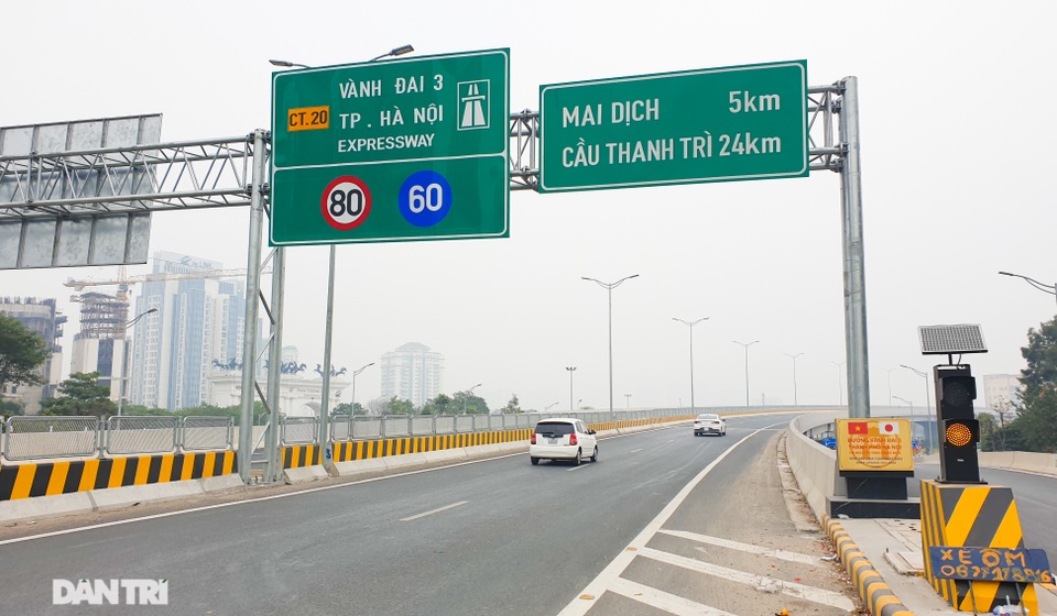 Thông xe cầu Thăng Long, kết nối xuyên suốt đường trên cao đẹp nhất Hà Nội - 9 Thông xe cầu Thăng Long, kết nối xuyên suốt đường trên cao đẹp nhất Hà Nội - 9