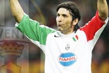 Thâm thủng ngân sách, Buffon thành “vật tế”?