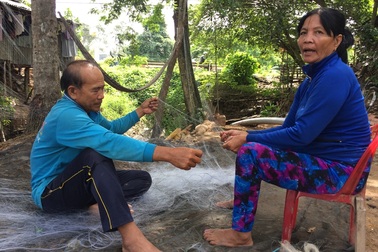 Dân vẫn liều mình sinh sống sát “miệng hà bá”