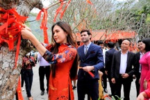 Hoa hậu Du lịch Việt Nam khai trương tour du lịch "tìm về cội nguồn"