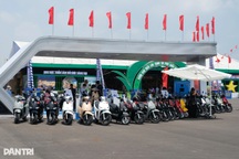 Khách Việt chuộng sản phẩm “xanh”, xe máy điện được đà tăng mạnh tiêu thụ