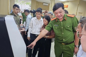 Đại tá Nguyễn Đình Dương: Không để người dân đi lại nhiều, hồ sơ trễ hẹn